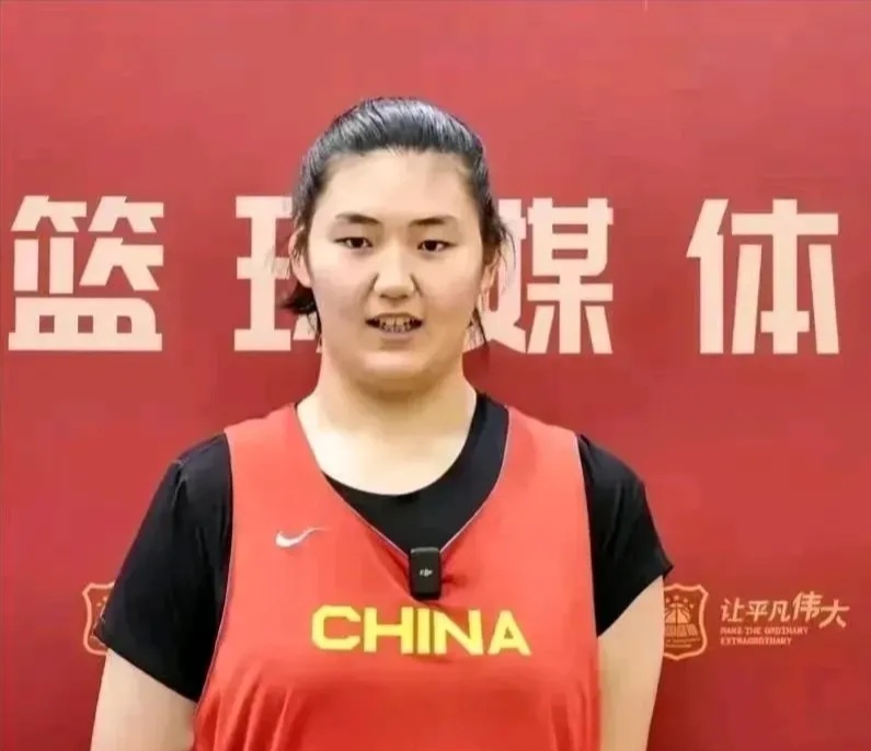 包含国家队大赛首秀！张子宇13分末节双塔让人期待的词条