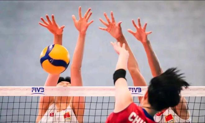 U19世锦赛-中国女排对阵日本取3连胜提前2轮进16强